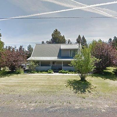 53212 Day Rd, La Pine, OR 97739