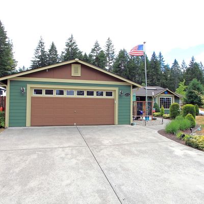 450 E Hillside Dr, Belfair, WA 98528