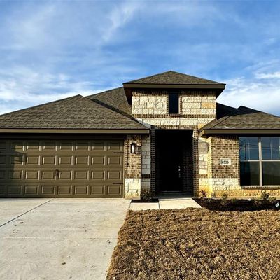 4536 Norcross Ln, Crowley, TX 76036