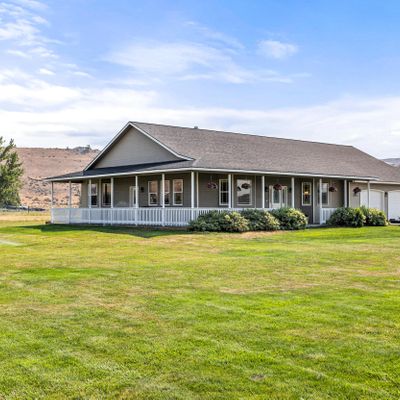 460 Knopps Lndg, Selah, WA 98942