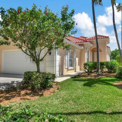 4661 Hammock Cir, Delray Beach, FL 33445