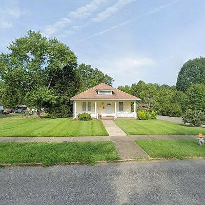 601 First Ave, Farmville, VA 23901