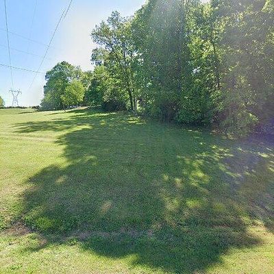 608 Briggs Rd, Dandridge, TN 37725