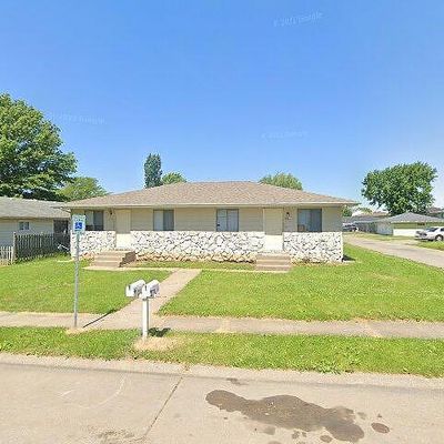 6112 Western Ave, Davenport, IA 52806