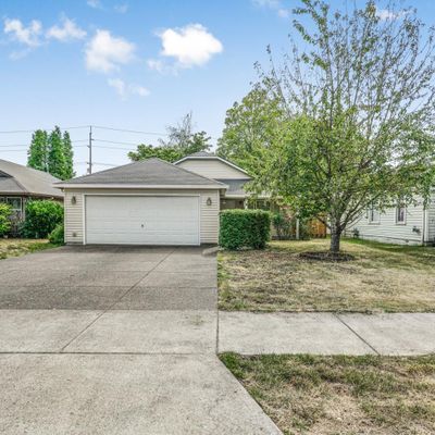 616 S River St, Newberg, OR 97132