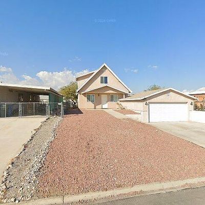 631 Stahlman Dr, Bullhead City, AZ 86442