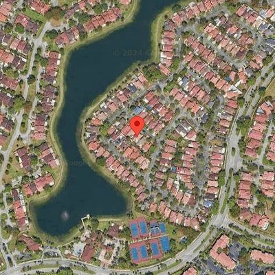 6328 Nw 173 Rd Ter, Hialeah, FL 33015