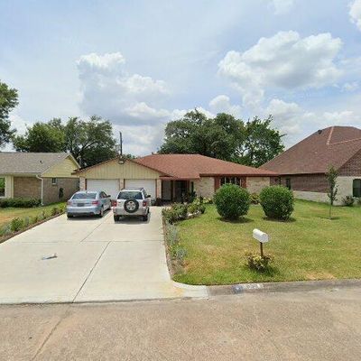 655 Blanding Dr, Houston, TX 77015