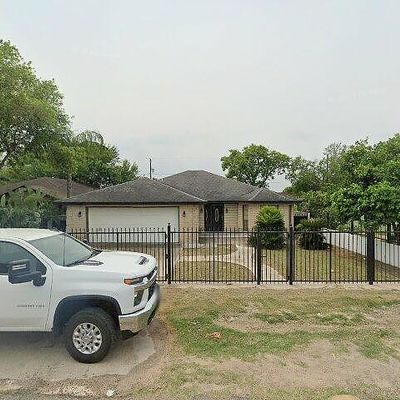 55 Fresno Cir, Rio Grande City, TX 78582