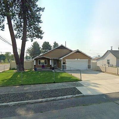 558 E Longfellow Ave, Spokane, WA 99207