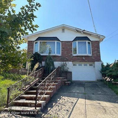 56 Croak Ave, Staten Island, NY 10314