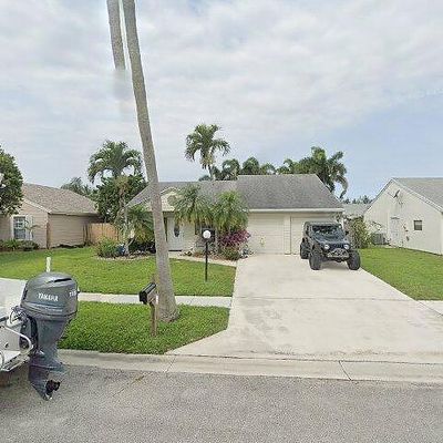 5609 Berrywood Dr, Lake Worth, FL 33467