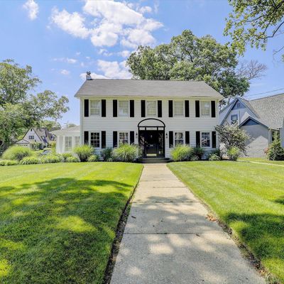 570 N Edgemere Dr, Allenhurst, NJ 07711