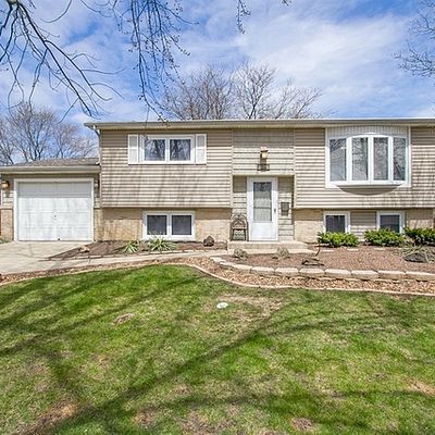 5724 Dover Rd, Oak Forest, IL 60452