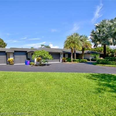 573 Holmes Ave, Lake Placid, FL 33852