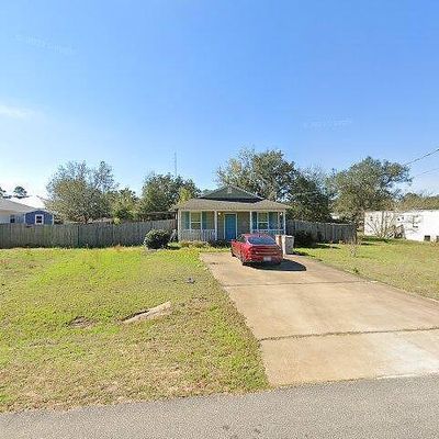 5835 Capitol Dr, Gulf Breeze, FL 32563