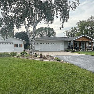 5932 Portage Rd, Deforest, WI 53532