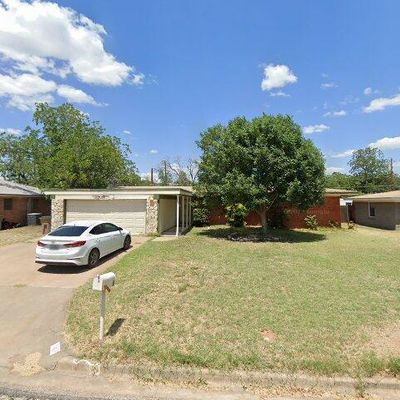 6 Clare Dr, San Angelo, TX 76904