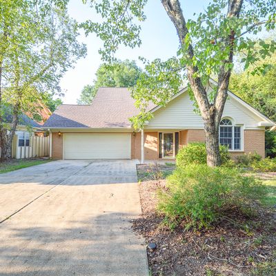 6 Lakes Blvd, Starkville, MS 39759