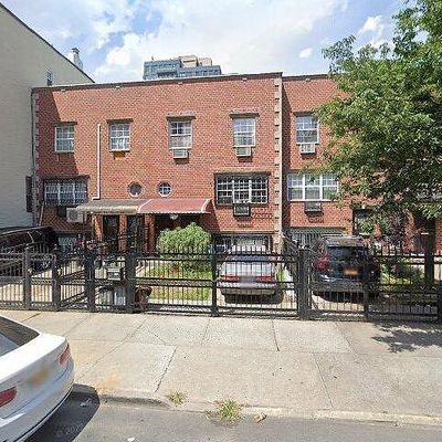 77 S 4 Th St, Brooklyn, NY 11249