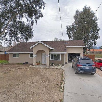 7948 Merris St, Highland, CA 92346