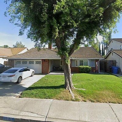 814 Cedar Ridge Dr, Turlock, CA 95382