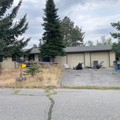 814 S Vercler Rd, Spokane Valley, WA 99216