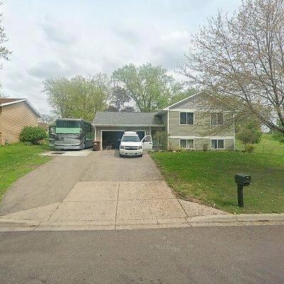 8193 Ideal Ave S, Cottage Grove, MN 55016