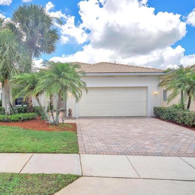 8540 Pine Cay, West Palm Beach, FL 33411