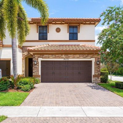 9571 Town Parc Cir S, Parkland, FL 33076