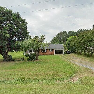 982 Cagle Loop Rd, Seagrove, NC 27341