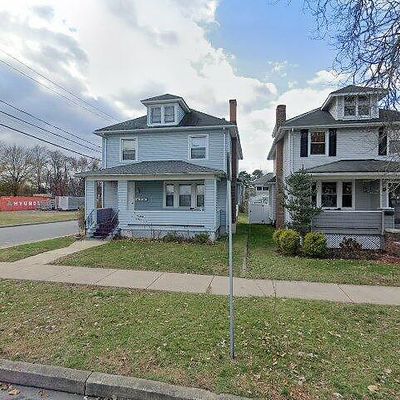 99 E Pettebone St, Kingston, PA 18704