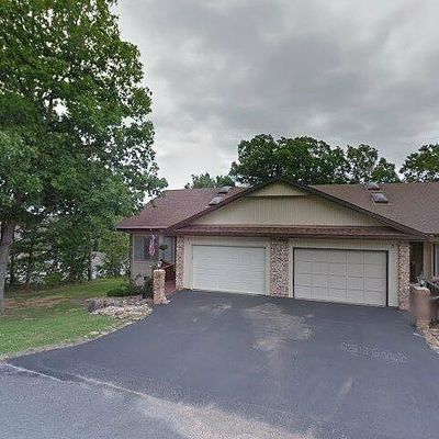 1 Teresa Dr, Bella Vista, AR 72715