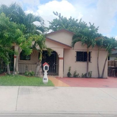 871 E 30 Th St, Hialeah, FL 33013