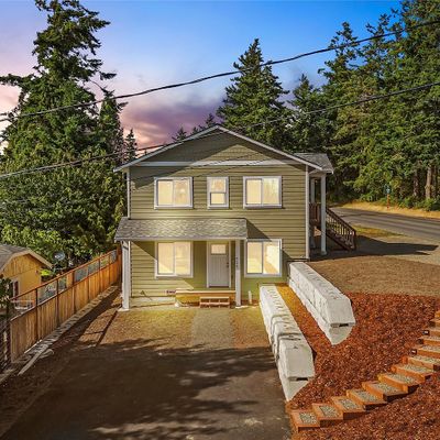 906 M St, Port Townsend, WA 98368