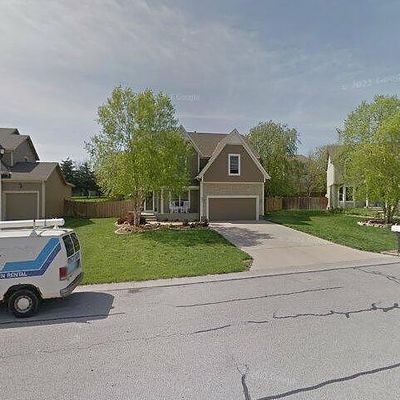 921 S Clearwater Hills St, Olathe, KS 66061