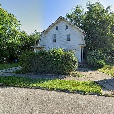 93 Massachusetts St, Highland Park, MI 48203