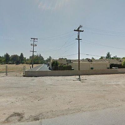 945 S Clovis Ave #M, Fresno, CA 93727