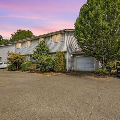 1053 Adelia St, Blaine, WA 98230