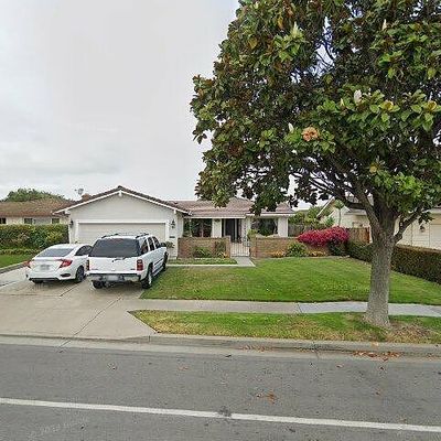 1056 W Alisal St, Salinas, CA 93901