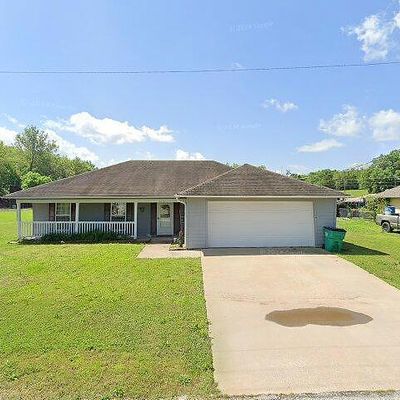 106 Dean St, Noel, MO 64854