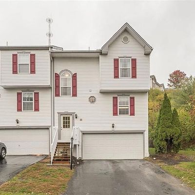 106 Scenic Hill Dr, Carnegie, PA 15106