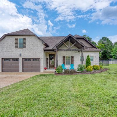 106 Tison Ln, Cottontown, TN 37048