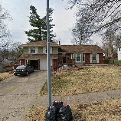 10618 Spruce Ave, Kansas City, MO 64137