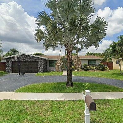 10630 Nw 20 Th St, Pembroke Pines, FL 33026