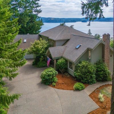 1066 7th Court, Fox Island, WA 98333