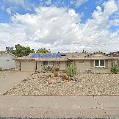 10746 W Canterbury Dr, Sun City, AZ 85351