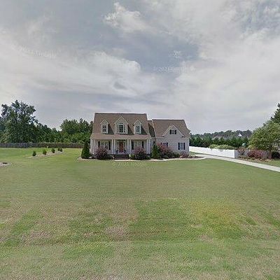 1077 Duck Pond Rd, Nashville, NC 27856