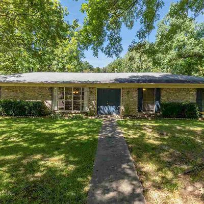 108 Abby Oak Dr, Clinton, MS 39056