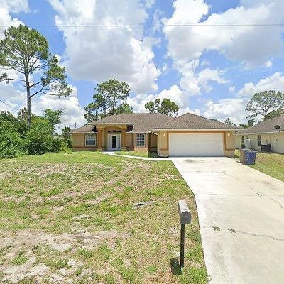 1089 Countess Ave, Lehigh Acres, FL 33974